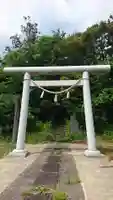 神明社の鳥居
