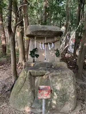 越木岩神社の末社・摂社