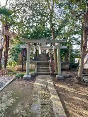 王子神社の{uncategorized: "未分類", other: "その他", undefined: "問題あり", building: "その他建物", grave: "お墓", sacred_gate: "鳥居", guardian: "狛犬", statue: "像", buddha: "仏像", history: "歴史", nature: "自然", garden: "庭園", animal: "動物", pagoda: "塔", temizu: "手水舎", mountain_gate: "山門・神門", sanctuary: "本殿・本堂", subordinate: "末社・摂社", art: "芸術", scenery: "景色", jizo: "地蔵", ema: "絵馬", goshuin: "御朱印", omikuji: "おみくじ", items: "授与品その他", amulet: "お守り", goshuincho: "御朱印帳", eats: "食事", festival: "お祭り", votive_dance: "神楽", shichigosan: "七五三参", wedding: "結婚式", experience: "体験その他", initially: "初詣", around: "周辺", anti_infection: "感染症対策"}