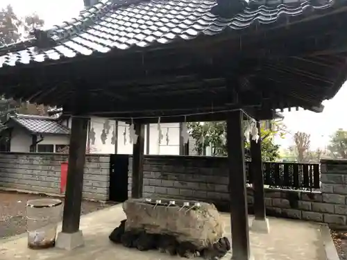 瓺𦼆神社の手水舎