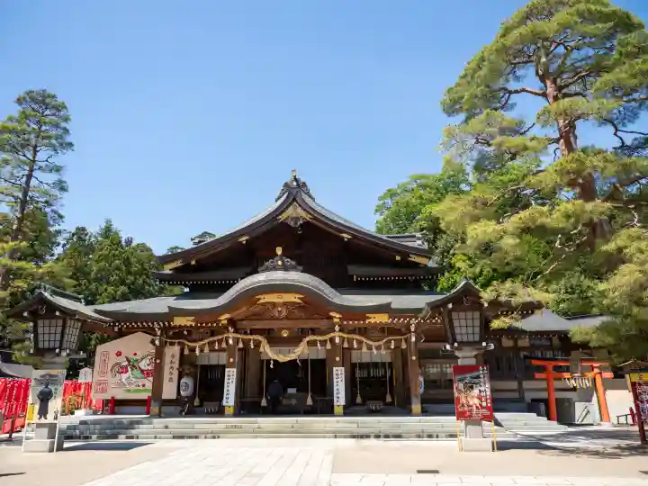 竹駒神社の{uncategorized: "未分類", other: "その他", undefined: "問題あり", building: "その他建物", grave: "お墓", sacred_gate: "鳥居", guardian: "狛犬", statue: "像", buddha: "仏像", history: "歴史", nature: "自然", garden: "庭園", animal: "動物", pagoda: "塔", temizu: "手水舎", mountain_gate: "山門・神門", sanctuary: "本殿・本堂", subordinate: "末社・摂社", art: "芸術", scenery: "景色", jizo: "地蔵", ema: "絵馬", goshuin: "御朱印", omikuji: "おみくじ", items: "授与品その他", amulet: "お守り", goshuincho: "御朱印帳", eats: "食事", festival: "お祭り", votive_dance: "神楽", shichigosan: "七五三参", wedding: "結婚式", experience: "体験その他", initially: "初詣", around: "周辺", anti_infection: "感染症対策"}