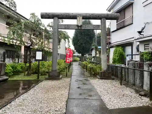 日吉八王子神社の鳥居