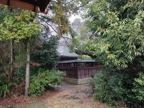 藤島神社の本殿・本堂