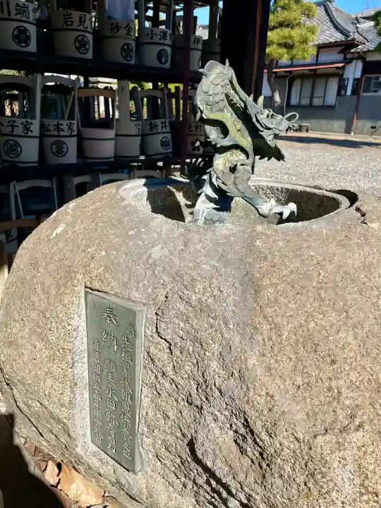 円頓寺の{uncategorized: "未分類", other: "その他", undefined: "問題あり", building: "その他建物", grave: "お墓", sacred_gate: "鳥居", guardian: "狛犬", statue: "像", buddha: "仏像", history: "歴史", nature: "自然", garden: "庭園", animal: "動物", pagoda: "塔", temizu: "手水舎", mountain_gate: "山門・神門", sanctuary: "本殿・本堂", subordinate: "末社・摂社", art: "芸術", scenery: "景色", jizo: "地蔵", ema: "絵馬", goshuin: "御朱印", omikuji: "おみくじ", items: "授与品その他", amulet: "お守り", goshuincho: "御朱印帳", eats: "食事", festival: "お祭り", votive_dance: "神楽", shichigosan: "七五三参", wedding: "結婚式", experience: "体験その他", initially: "初詣", around: "周辺", anti_infection: "感染症対策"}