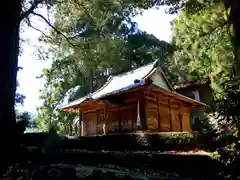 六所神社の本殿