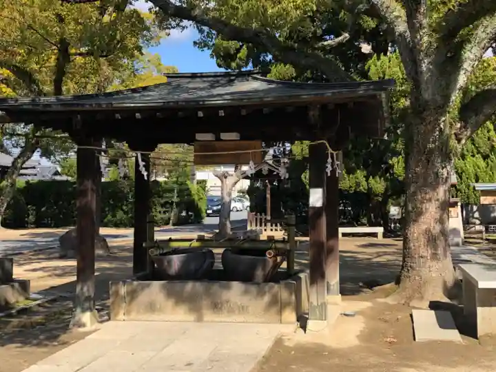 大元 宗忠神社の手水舎
