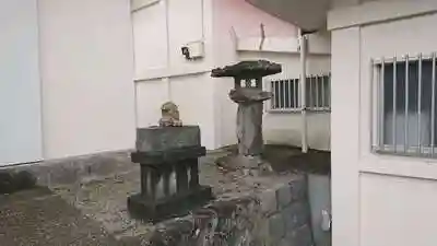 稲荷神社（原田）の建物その他
