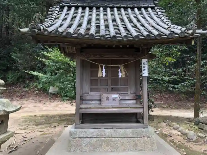 安仁神社の末社・摂社