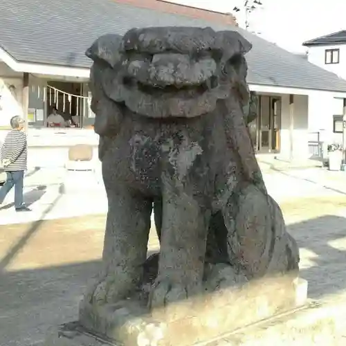 高靇神社の狛犬