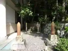 宇賀多神社の建物その他