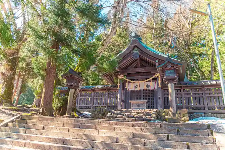 諏訪大社上社前宮(長野県)