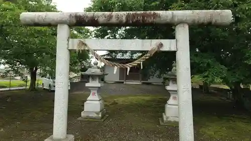 稲荷神社の鳥居