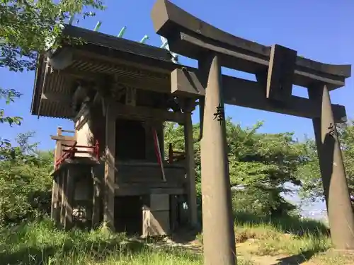 朝日山宮地嶽神社の鳥居