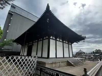 興福寺 東金堂の{uncategorized: "未分類", other: "その他", undefined: "問題あり", building: "その他建物", grave: "お墓", sacred_gate: "鳥居", guardian: "狛犬", statue: "像", buddha: "仏像", history: "歴史", nature: "自然", garden: "庭園", animal: "動物", pagoda: "塔", temizu: "手水舎", mountain_gate: "山門・神門", sanctuary: "本殿・本堂", subordinate: "末社・摂社", art: "芸術", scenery: "景色", jizo: "地蔵", ema: "絵馬", goshuin: "御朱印", omikuji: "おみくじ", items: "授与品その他", amulet: "お守り", goshuincho: "御朱印帳", eats: "食事", festival: "お祭り", votive_dance: "神楽", shichigosan: "七五三参", wedding: "結婚式", experience: "体験その他", initially: "初詣", around: "周辺", anti_infection: "感染症対策"}