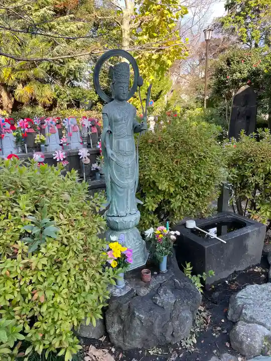 西向聖観世音菩薩(東京都)