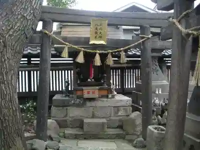 海老江八坂神社の末社・摂社