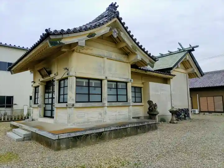 神明社(服岡)の本殿・本堂
