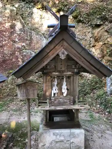 玉作湯神社の末社