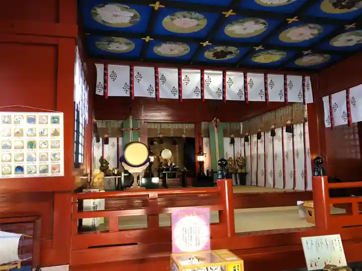 日光二荒山神社中宮祠の本殿・本堂