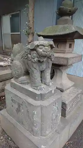嶺御嶽神社の狛犬