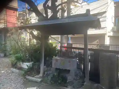 成田山七島不動尊(神奈川県)