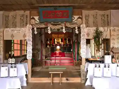 諏訪神社の本殿・本堂