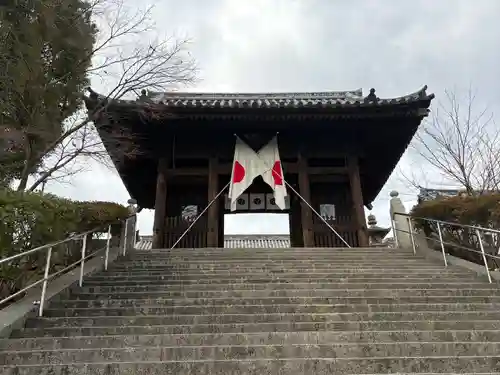 阿智神社の山門・神門