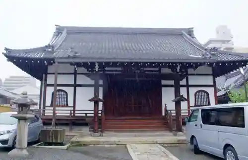 長香寺の本殿