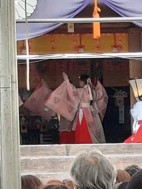 大神神社の{uncategorized: "未分類", other: "その他", undefined: "問題あり", building: "その他建物", grave: "お墓", sacred_gate: "鳥居", guardian: "狛犬", statue: "像", buddha: "仏像", history: "歴史", nature: "自然", garden: "庭園", animal: "動物", pagoda: "塔", temizu: "手水舎", mountain_gate: "山門・神門", sanctuary: "本殿・本堂", subordinate: "末社・摂社", art: "芸術", scenery: "景色", jizo: "地蔵", ema: "絵馬", goshuin: "御朱印", omikuji: "おみくじ", items: "授与品その他", amulet: "お守り", goshuincho: "御朱印帳", eats: "食事", festival: "お祭り", votive_dance: "神楽", shichigosan: "七五三参", wedding: "結婚式", experience: "体験その他", initially: "初詣", around: "周辺", anti_infection: "感染症対策"}