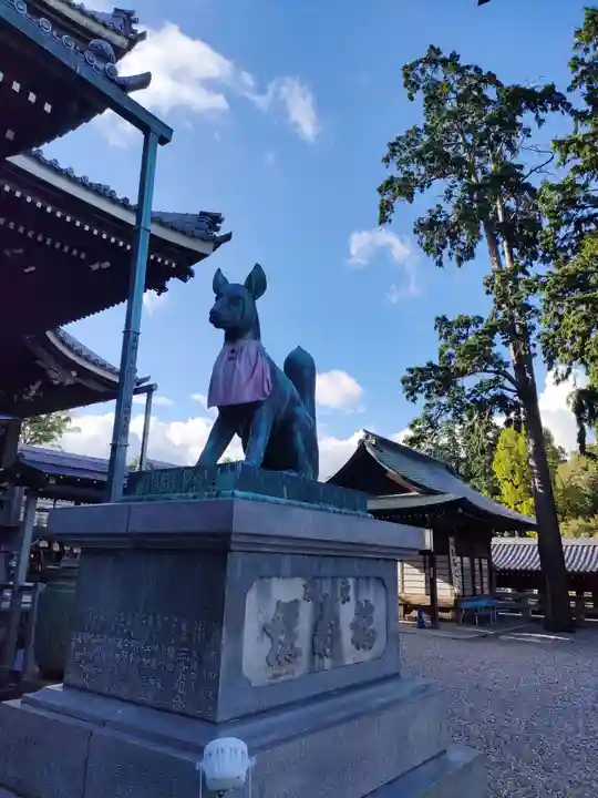 豊川閣 妙厳寺の像