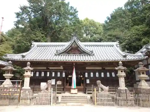 科長神社の本殿