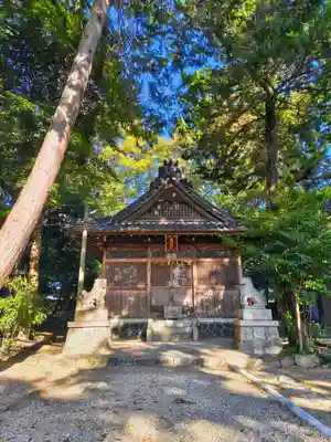 尾津神社（戸津）の本殿・本堂