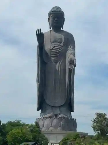 東本願寺本廟 牛久浄苑（牛久大仏）(茨城県)