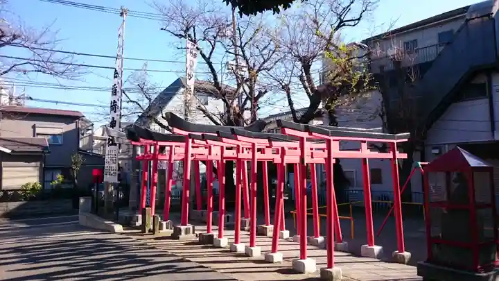 妙法稲荷神社の鳥居