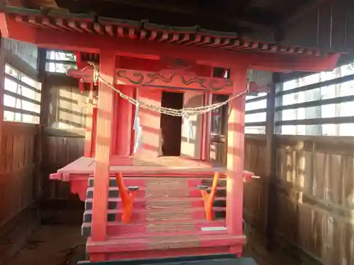 大塚神社の本殿・本堂