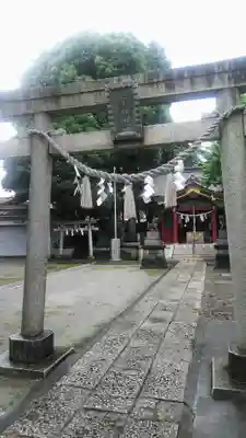 女塚神社の鳥居
