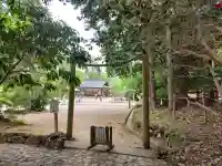 檜原神社(大神神社摂社)の{uncategorized: "未分類", other: "その他", undefined: "問題あり", building: "その他建物", grave: "お墓", sacred_gate: "鳥居", guardian: "狛犬", statue: "像", buddha: "仏像", history: "歴史", nature: "自然", garden: "庭園", animal: "動物", pagoda: "塔", temizu: "手水舎", mountain_gate: "山門・神門", sanctuary: "本殿・本堂", subordinate: "末社・摂社", art: "芸術", scenery: "景色", jizo: "地蔵", ema: "絵馬", goshuin: "御朱印", omikuji: "おみくじ", items: "授与品その他", amulet: "お守り", goshuincho: "御朱印帳", eats: "食事", festival: "お祭り", votive_dance: "神楽", shichigosan: "七五三参", wedding: "結婚式", experience: "体験その他", initially: "初詣", around: "周辺", anti_infection: "感染症対策"}