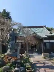 本勝寺の本殿