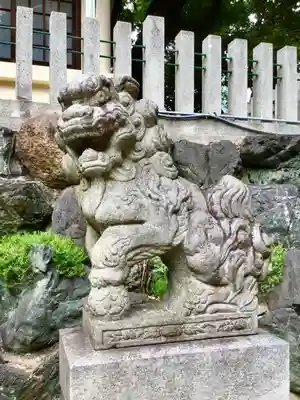 神明社（伊勢山神明社）の狛犬