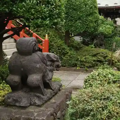 東大島神社の狛犬