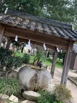 朝田神社の手水舎
