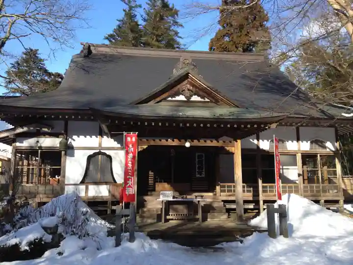 中尊寺の本殿・本堂