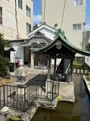 嚴島神社の{uncategorized: "未分類", other: "その他", undefined: "問題あり", building: "その他建物", grave: "お墓", sacred_gate: "鳥居", guardian: "狛犬", statue: "像", buddha: "仏像", history: "歴史", nature: "自然", garden: "庭園", animal: "動物", pagoda: "塔", temizu: "手水舎", mountain_gate: "山門・神門", sanctuary: "本殿・本堂", subordinate: "末社・摂社", art: "芸術", scenery: "景色", jizo: "地蔵", ema: "絵馬", goshuin: "御朱印", omikuji: "おみくじ", items: "授与品その他", amulet: "お守り", goshuincho: "御朱印帳", eats: "食事", festival: "お祭り", votive_dance: "神楽", shichigosan: "七五三参", wedding: "結婚式", experience: "体験その他", initially: "初詣", around: "周辺", anti_infection: "感染症対策"}