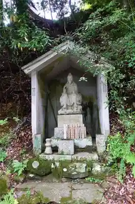 吉野水分神社(吉野町)の像