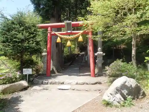 石割神社の鳥居