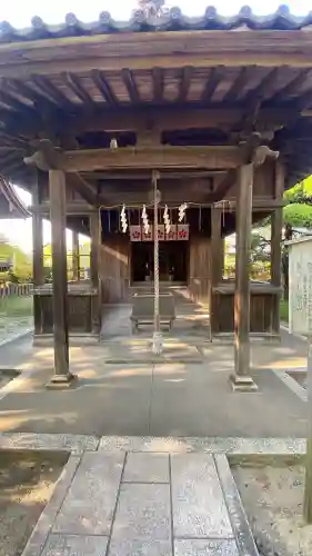 若松恵比須神社 の{uncategorized: "未分類", other: "その他", undefined: "問題あり", building: "その他建物", grave: "お墓", sacred_gate: "鳥居", guardian: "狛犬", statue: "像", buddha: "仏像", history: "歴史", nature: "自然", garden: "庭園", animal: "動物", pagoda: "塔", temizu: "手水舎", mountain_gate: "山門・神門", sanctuary: "本殿・本堂", subordinate: "末社・摂社", art: "芸術", scenery: "景色", jizo: "地蔵", ema: "絵馬", goshuin: "御朱印", omikuji: "おみくじ", items: "授与品その他", amulet: "お守り", goshuincho: "御朱印帳", eats: "食事", festival: "お祭り", votive_dance: "神楽", shichigosan: "七五三参", wedding: "結婚式", experience: "体験その他", initially: "初詣", around: "周辺", anti_infection: "感染症対策"}