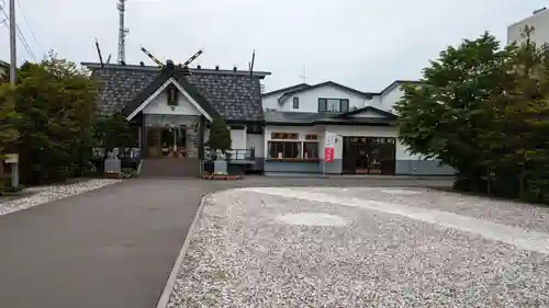 釧路八幡宮の本殿・本堂