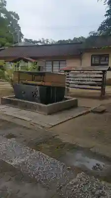 子鍬倉神社の手水舎