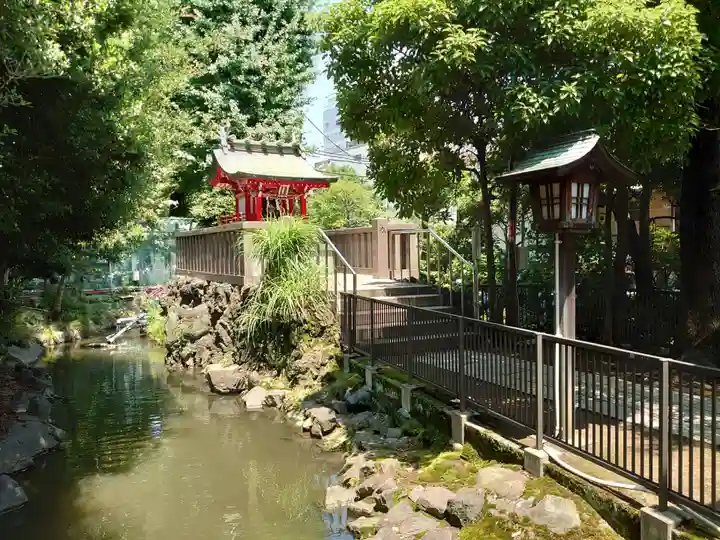 富岡八幡宮の庭園