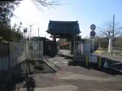 狭山山不動寺の山門